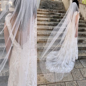 Glitter Wedding Veil, Sparkling Veil with comb, Glitter Bridal Veil, Ivory Cathedral Veil Elbow Veil Fingertip Veil Bride Veil with Sparkles