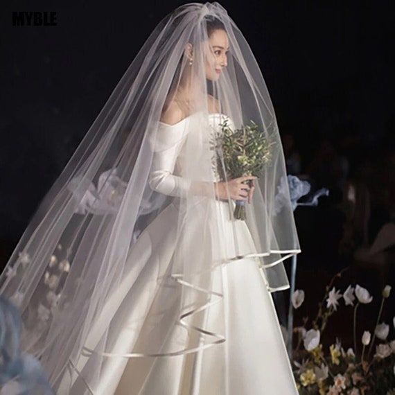Doble nivel de cinta de satén Velo de boda longitud de la - Etsy México Doble nivel de cinta de satén Velo de boda longitud de la - Etsy México