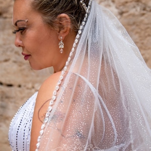 Glitter veil with сrystals, Sparkling fingertip veil, Shimmer wedding veil, Sparking Bridal Veil Glitter Wedding Veil, Beaded glitter veil