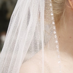 Sparkly Wedding Veil, Tulle Beaded Veil, Minimalist Veil, Bridal Glitter Veil, Rhinestones Veil, Cathedral Wedding Veil, Bridal Shimmer Veil