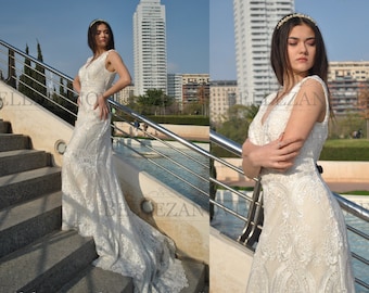 Meerjungfrau Brautkleid, Spitze Boho Kleid V-Ausschnitt Rustikal Strand Brautkleid, Volle Spitze mit Schleppe Weiße Spitze Brautkleid mit tiefem V Rücken