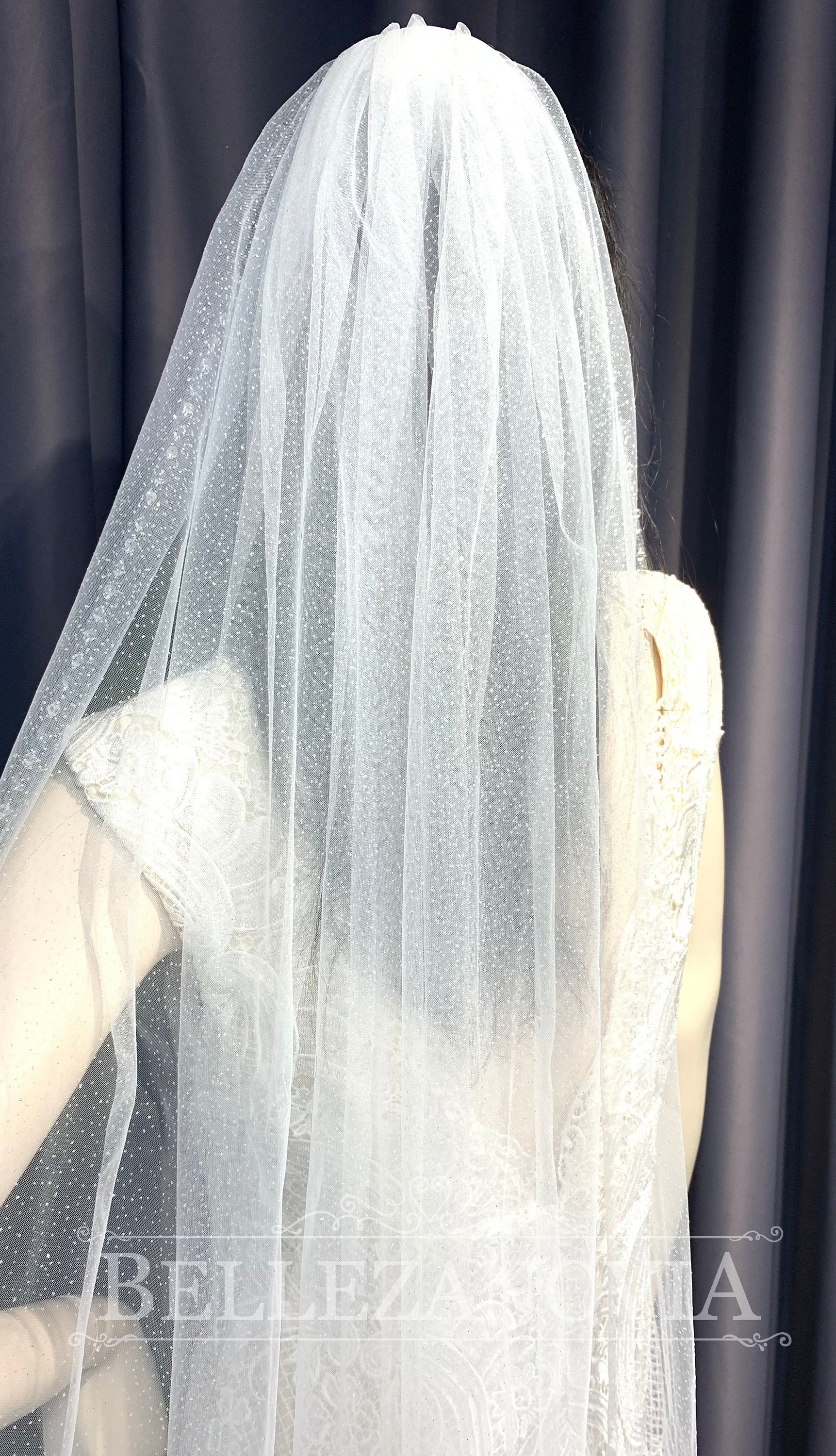 YouLaPan V33 Wedding Crystal Veil Glitter Veil Short Veil 60cm Women Veils  with Comb Wedding Crystal Beaded Bling Sparking