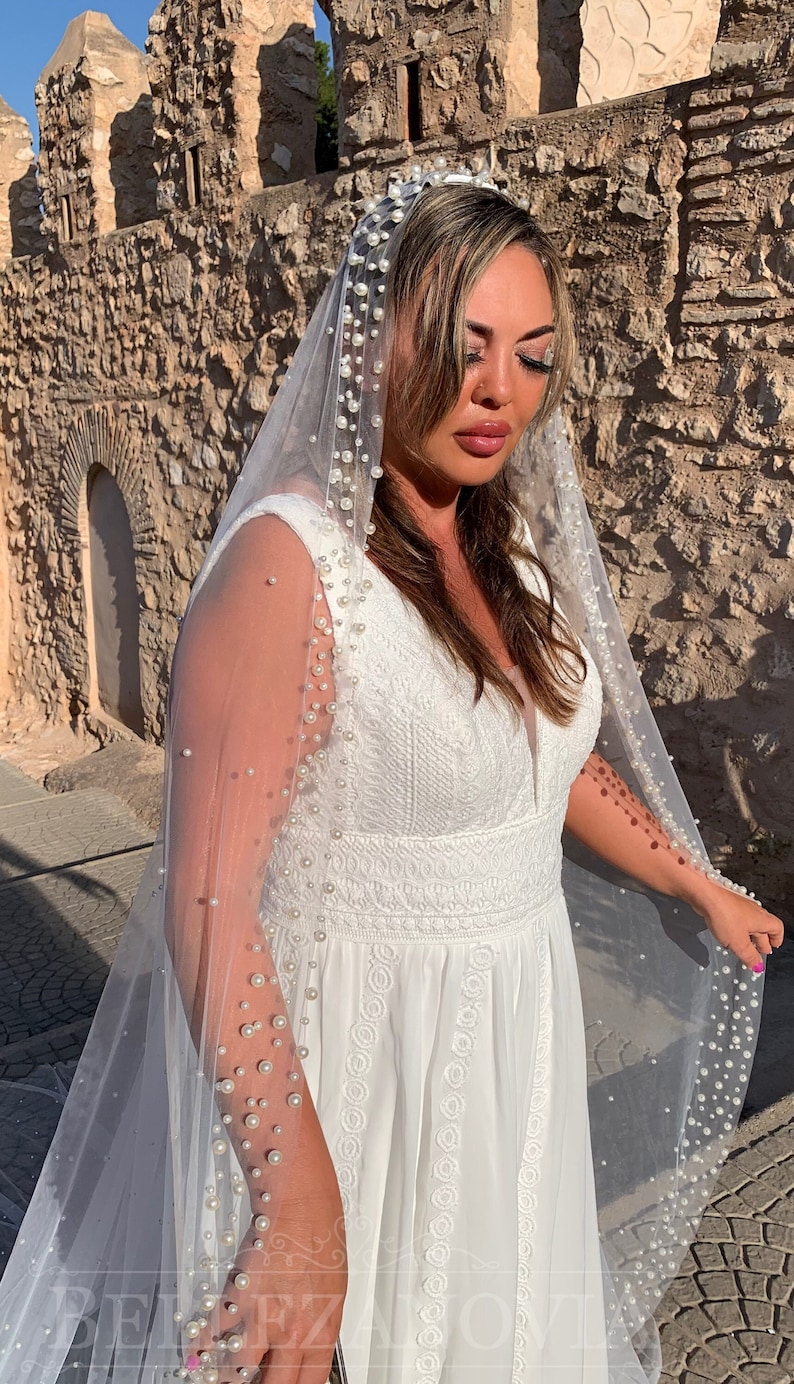Voile de mariée cathédrale mantille aux perles éparses
