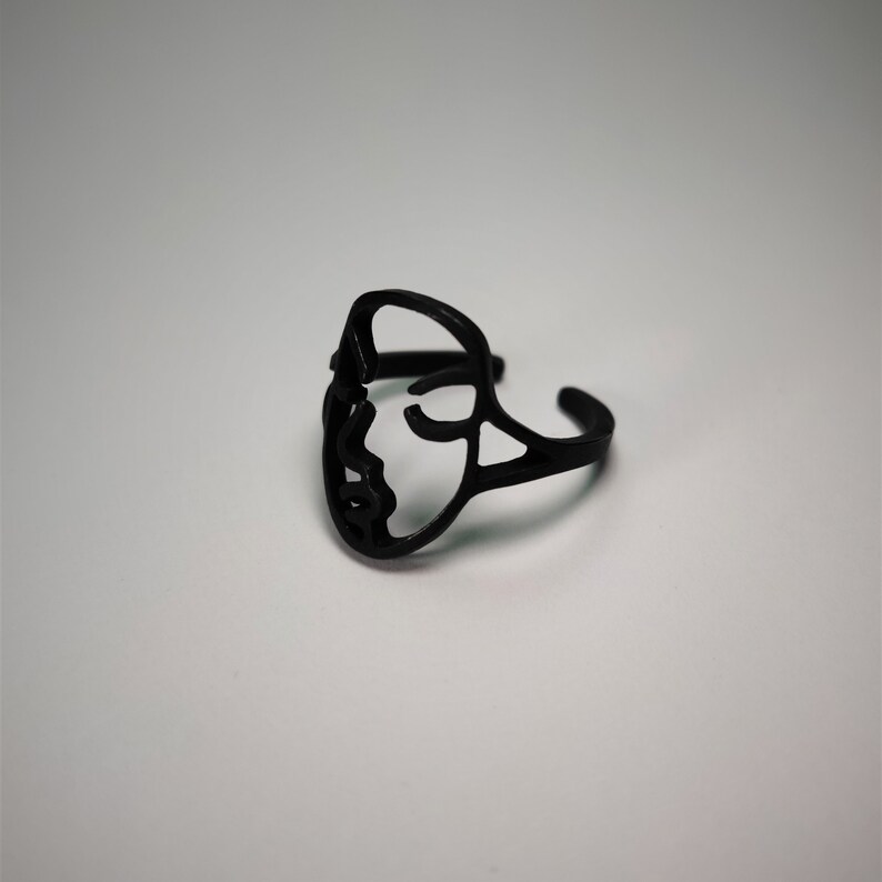 Adjustable Size Abstract Geometric Smiley Face Minimalist Ring