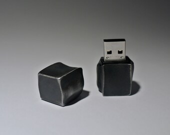 USB 64GB 3.0 - forged - forged - USB flash