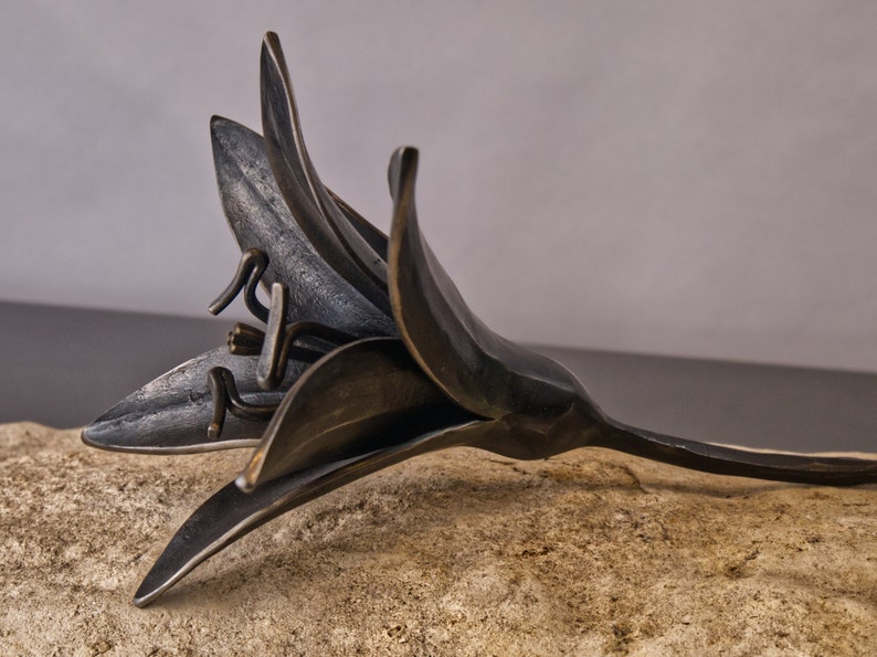 hand-forged lily image 1