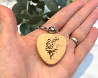 Birth flower name keyring, wooden engraved personalised keychain