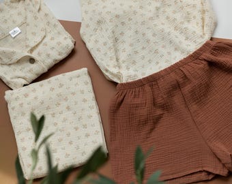 100% Cotton Muslin Pajama Set, Lightweight Summer Sleepwear, Loungewear Tank and Shorts, Beige Floral Print Women’s PJs