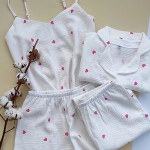 Soft cotton pajamas 4 in 1, Cute pj set,  Pajama set in hearts, White Bridesmaid pajama set, Women&#39;s sleepwear, Crinkle cotton homewear