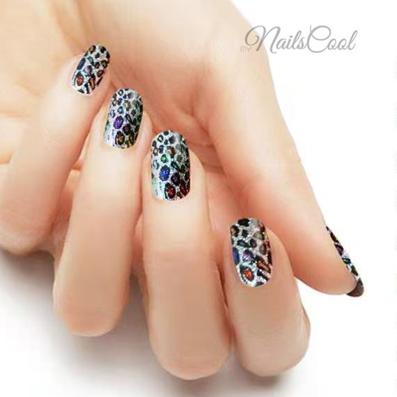 Buy Green White Color Real Nail Polish Strips Peacock ZZ034 Street Art Wraps  Online in India - Etsy