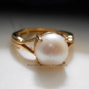 Pearl Ring, Freshwater Gemstone, June Birthstone Jewelry, Handmade Engagement Ring, Gold or 925 Silver, Dainty Boho Bridal Gift for Her