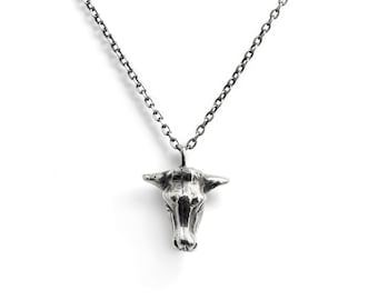 Sterling silver cow pendant - Tiny cow pendant - Cute animal jewelry - Vegan farm animal jewelry - Animal necklace - Vegan cow pendant