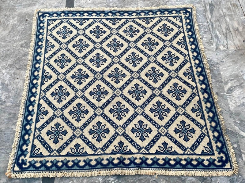 Vintage Aubusson Rug Handmade Rug Living Room Rug Crewel Rug Needle Point Rug French Rug Oriental Rug Wool Rug Square Blue Rug 133 x 133 cm