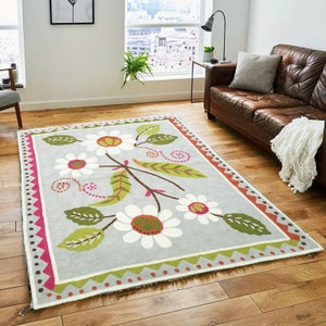 Vintage Aubusson Rug Handmade Rug Living Room Rug Afghan Rug Needle Point Rug Small Rug Floral Rug Wool Kilim Rug Floor Rug 119 x 88 cm