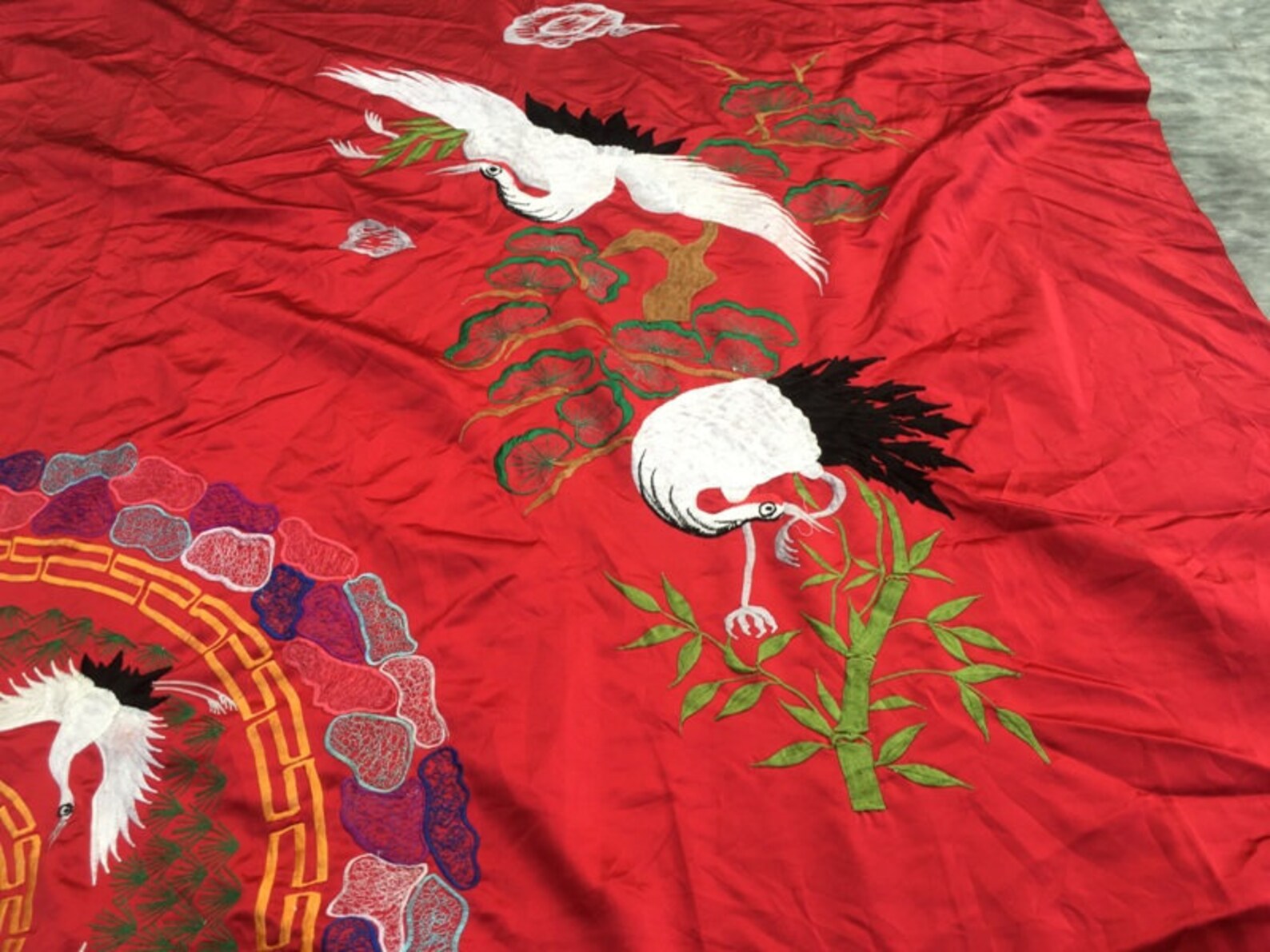 Vintage Chinese Tablecloth Embroidery Tablecloth Pictorial Table Cover