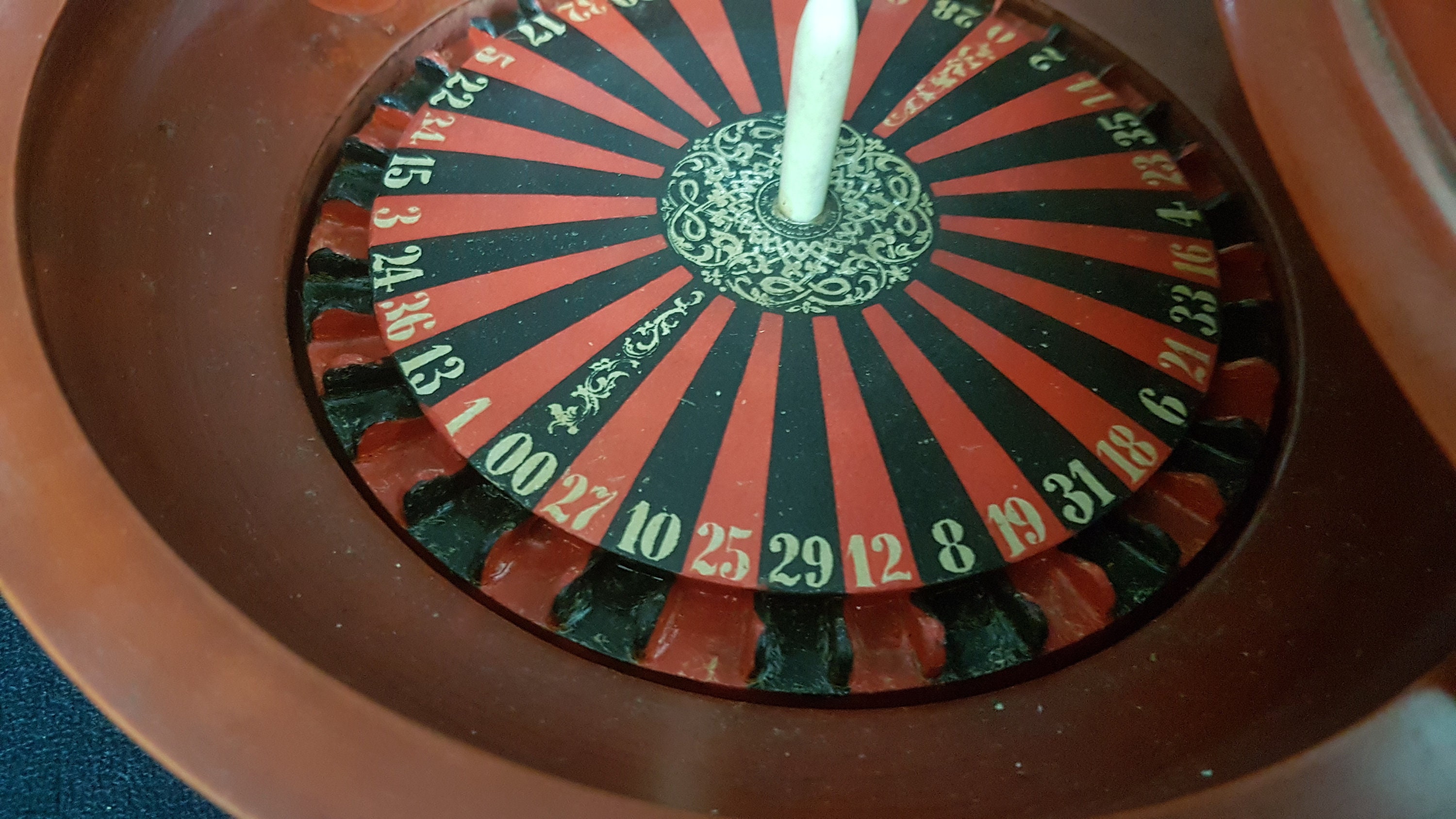 Rustic Wood Roulette Roulette Table - Antique - Wood - Etsy