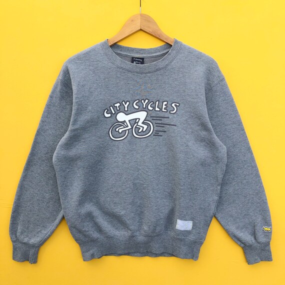 crew neck uniqlo x keith haring