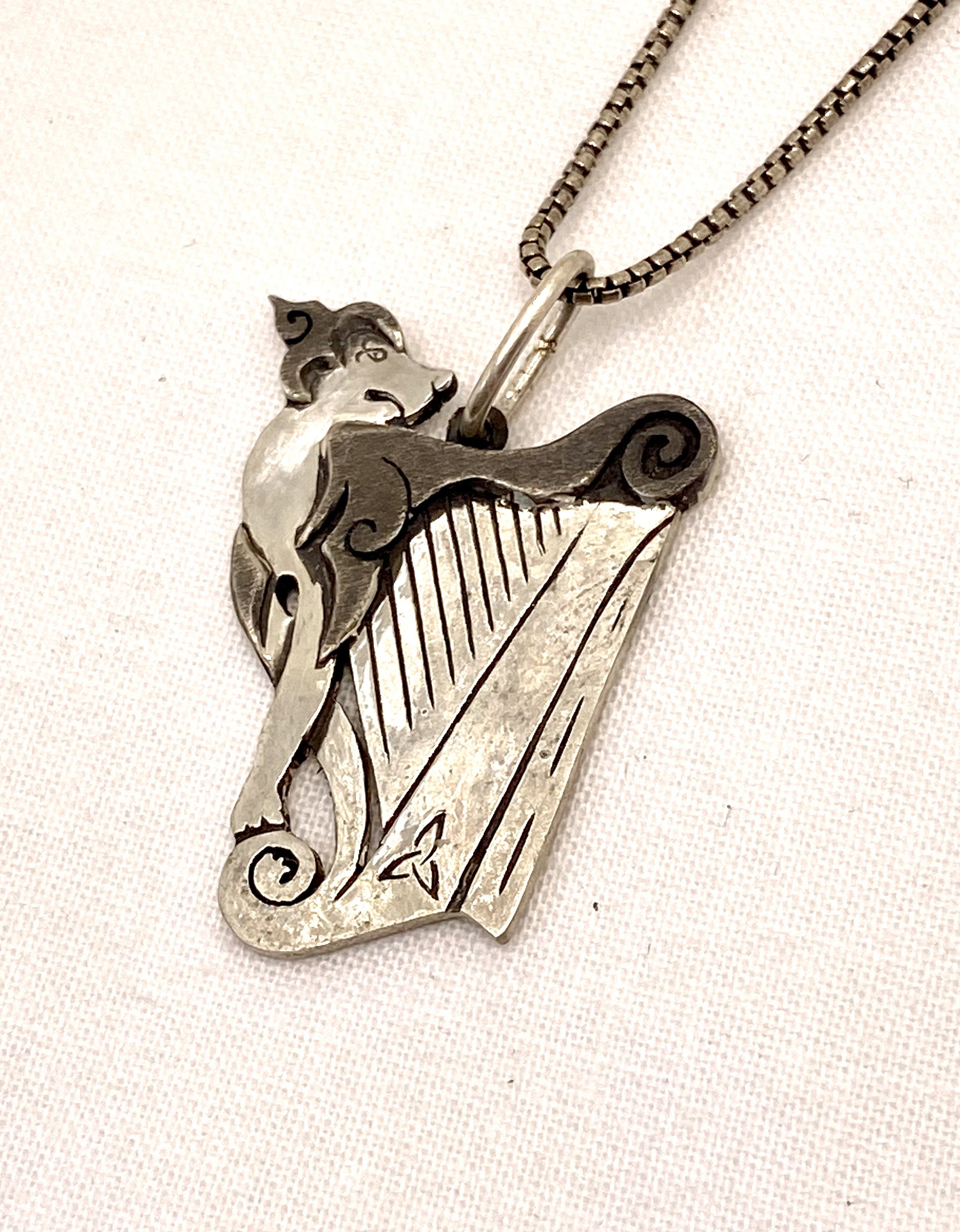 Harp and Hound Irish Symbol Necklace - Etsy