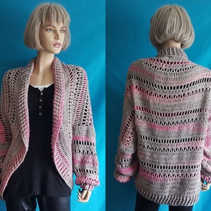 Crochet confortable pour se blottir en dégradé gris et rose Boléro au crochet moelleux-chaud Boléro surdimensionné Cardigan cocon Soul Warmer image 1