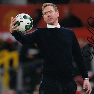 Football - Dean Holden - Handsignierte A4 Fotografie - Charlton Athletic - COA