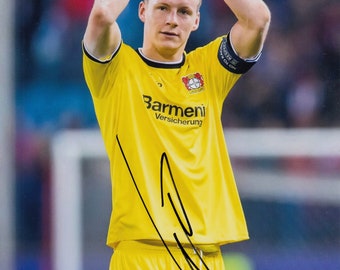 Football Bernd Leno Bayer Leverkusen COA Canada