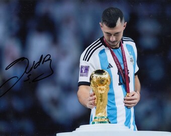 Football - Guido Rodriguez - Hand Signed 12x8 Inch Photograph - Argentina - COA