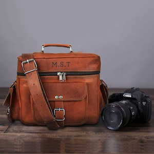 Personalise Leather Camera Shoulder Bag - Leather Crossbody DSLR Camera Sling Bag for Men and Women - Leather Work Bag - Travel Gift - Gifts