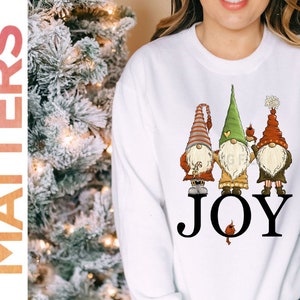 Three Gnome Joy - Pintado a mano - PNG - Sublimación - Navidad