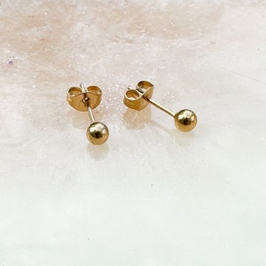 Pair of Gold Implant Grade Titanium Ball Stud Earrings (Pair). 2mm, 3mm, or 4mm Gold Studs.