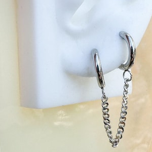 Silver Dainty Chain Hoop Earrings.