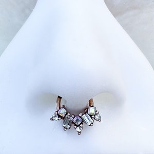 Rose Gold Fanned Gemstone Clicker. 8mm. 16 Gauge.