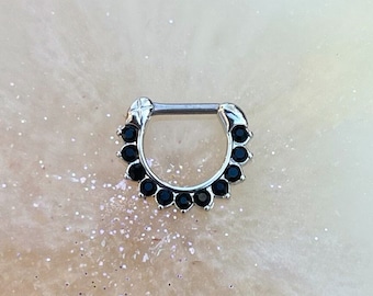 Black Crystal Clicker for Septum, Daith, & Cartilage. 16G. 8mm.