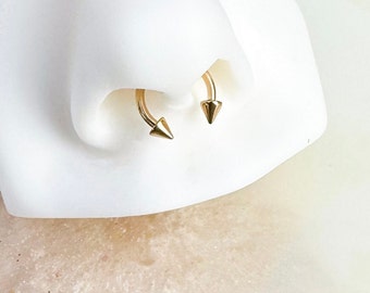 Hufeisen mit Gold Spike für Septum, Daith und Knorpel. 16G oder 14G. 8mm oder 10mm.