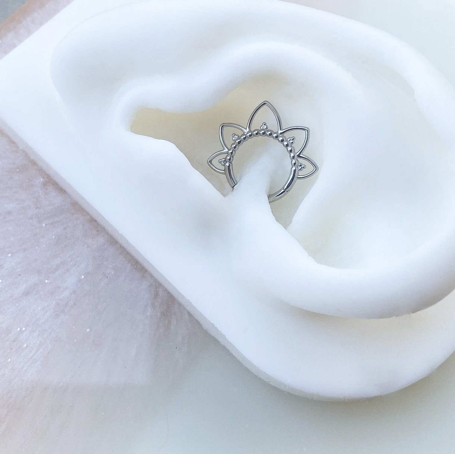 Silver Implant Grade Titanium Tribal Filigree Daith Clicker. 16G.