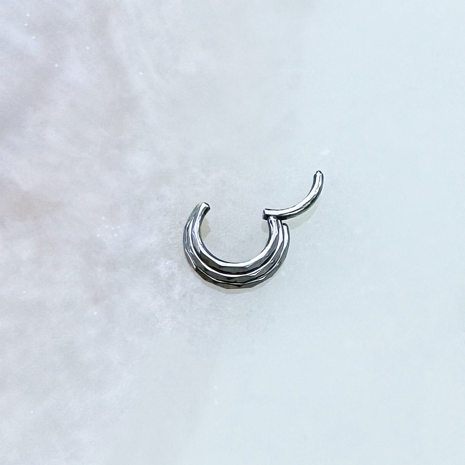 Silver Clicker Silver Titanium Thick Layered Clicker. 16G. 8mm or 10mm. for Septum ...