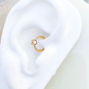 Gold Opal Clicker for Daith, Septum and Cartilage piercings. 16 Gauge or 18 Gauge. 8mm or 10mm.