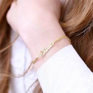 Sterling Silver Personalized Name Bracelet with Curb Chain