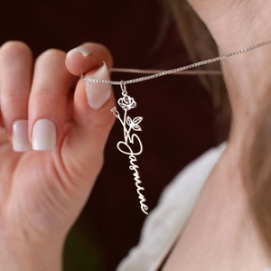 Birth Flower Necklace with Name, Custom Name Necklace with Birth Flower, Mothers Day Gift for Grandma, Birth Flower Name Necklace for Sister