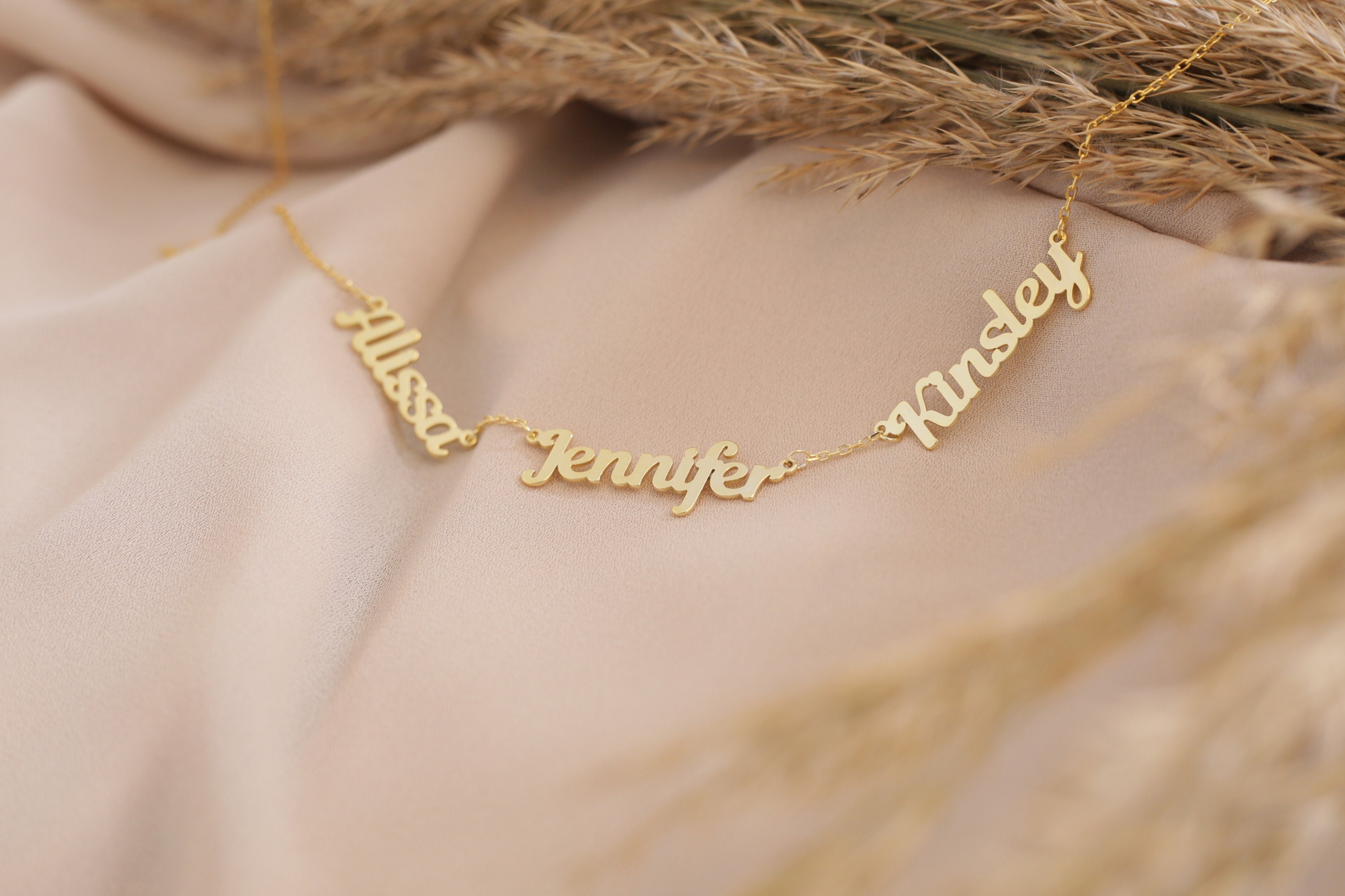 3 Names Necklace Family Names Necklace Grandma Necklace Gold