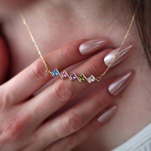Birthstone Necklace for Mom, Custom Multiple Birthstone Necklace, Personalized Birthstone Jewelry, Christmas Gif for Her & Mother&#39;s Day Gift