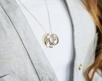 Personalized Sterling Silver Interlocking Circle Name Necklace - Gift for Mom