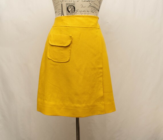 Vintage 1970s Wrap Skirt | Yellow Wrap Skirt | Lin