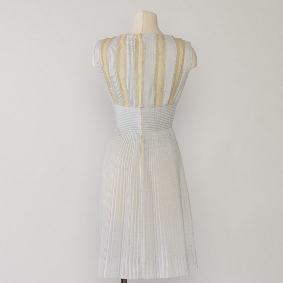 CLEARANCE** 1970s L'Aiglon Dress | Vintage Pleate… - image 4