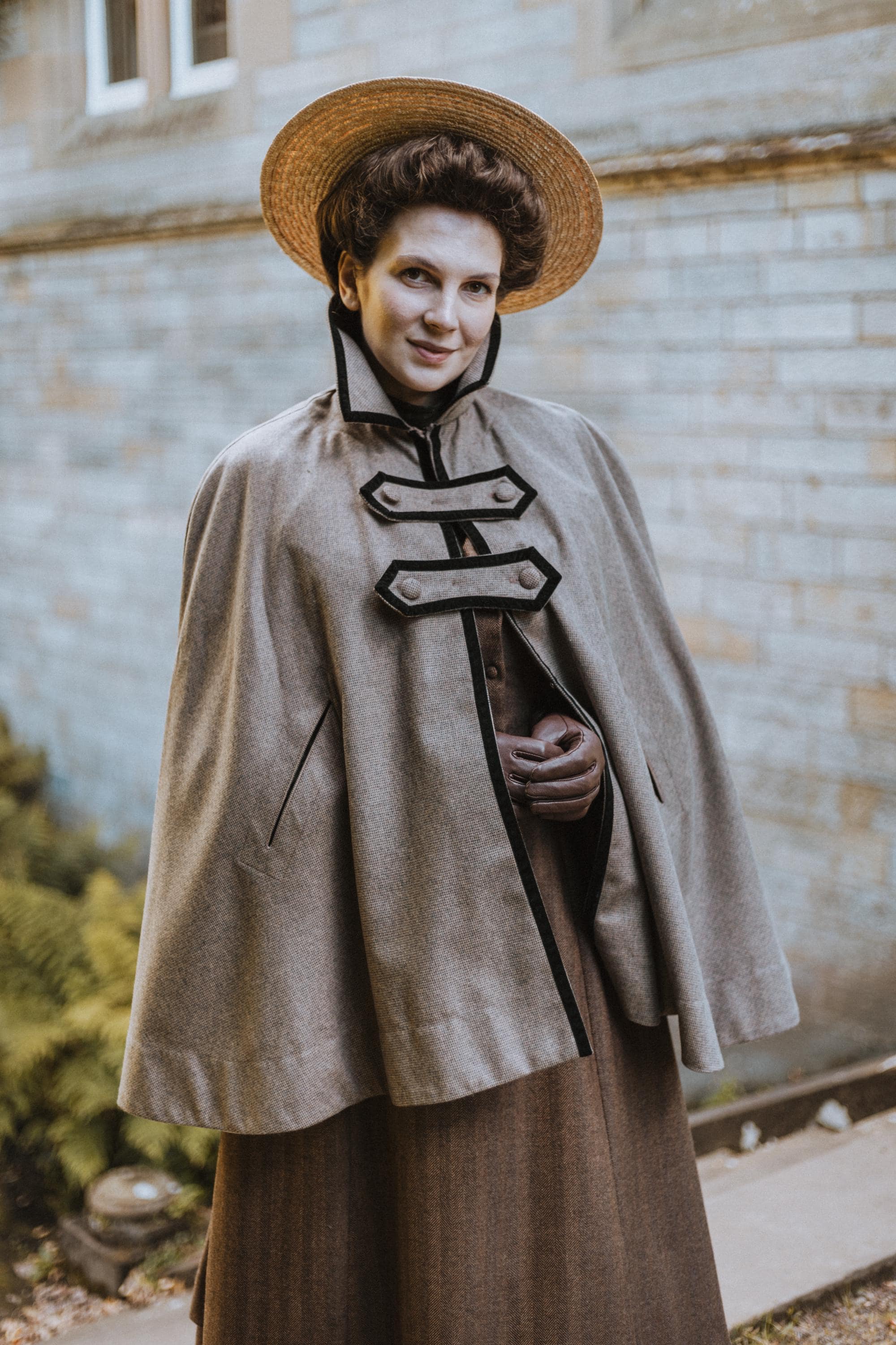 Vintage Style Wool Cape: Handmade Victorian Edwardian Style Tweed
