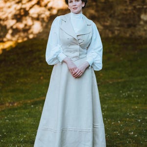 Edwardian Linen Set: Vintage Skirt & Vest, Made to Measure, Retro Victorian Outfit, Made to Order, Renactment edwardian style, Cottage Core