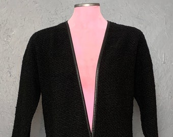 SMALL BLACK CARDIGAN / Black Open Front 