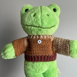 Cozy Handmade Ombré Sweater with Daisy Pin for Build a Bear
