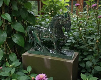 Green Jade Horse Statue Hand Carved Stone Horse Sculpture Artistic Animal Decor Piece  Luxury Home Interior Figurine