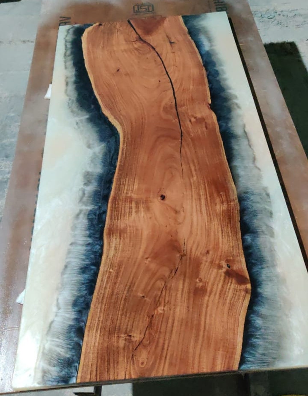 【メタデイズム】リバーテーブル　おしゃれ Epoxy River Table, Epoxy Dining Table, Epoxy Resin Table