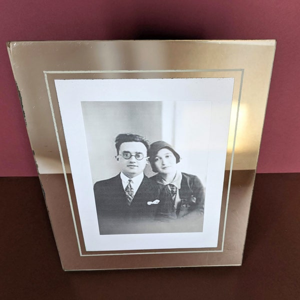 Glass Vintage Photo Frame with Mirrored Border and Rear Support